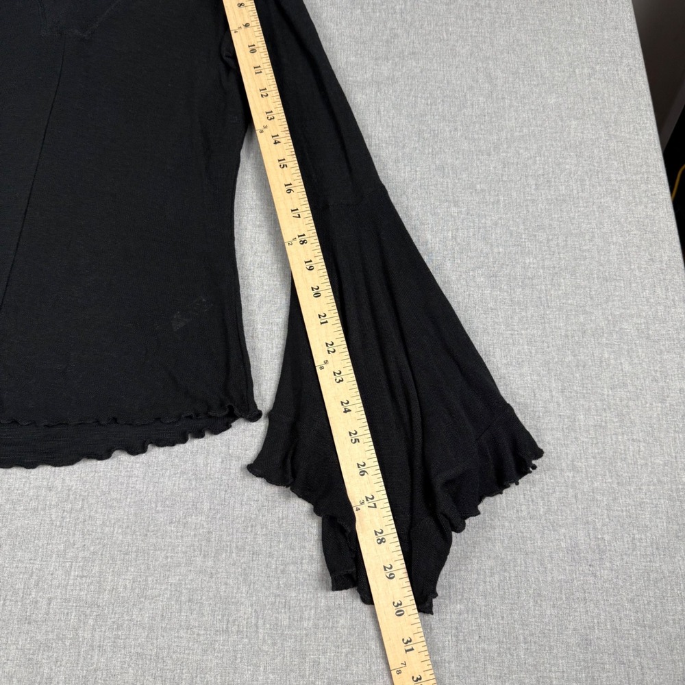 Free People Intimately Black Bell Sleeve V Neck Top Size L Boho Ruffle Hem - Picture 8 of 10